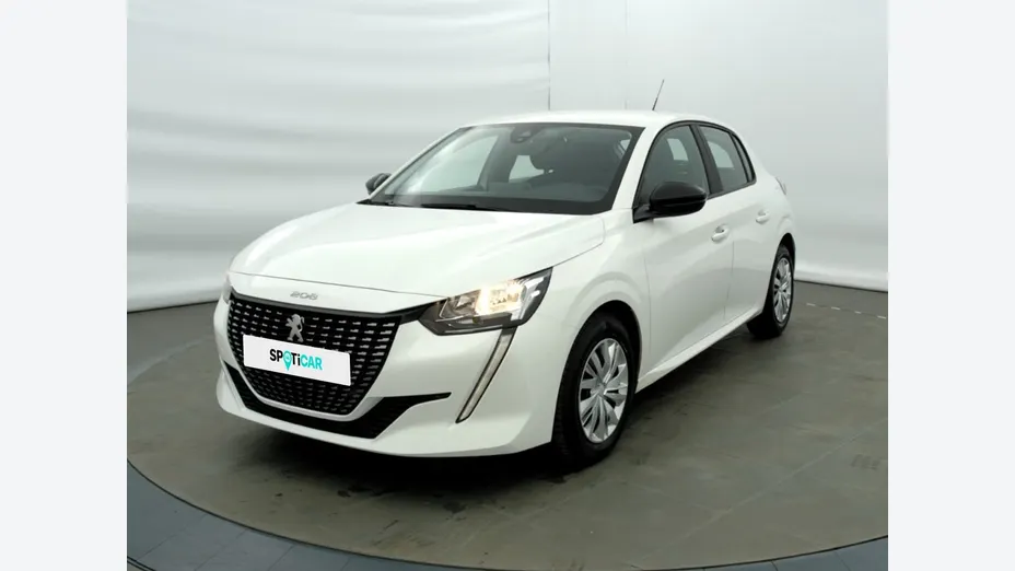 PEUGEOT 208 -