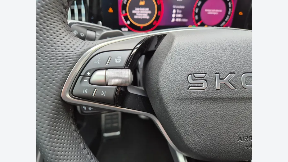 SKODA Superb Superb 2.0 TDI SCR 4x4 Sportline DSG