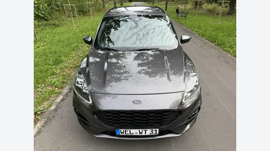 FORD Kuga -