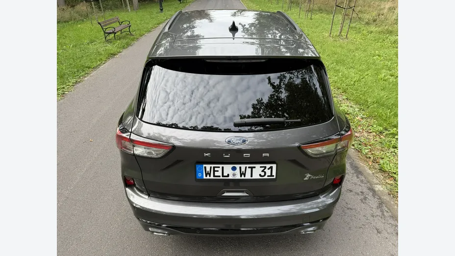 FORD Kuga -