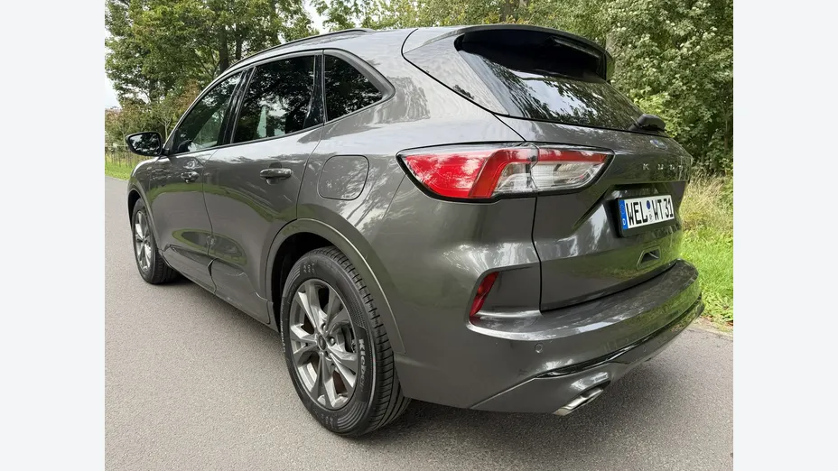 FORD Kuga -