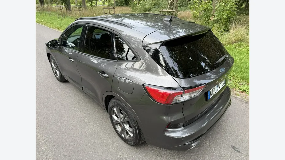 FORD Kuga -