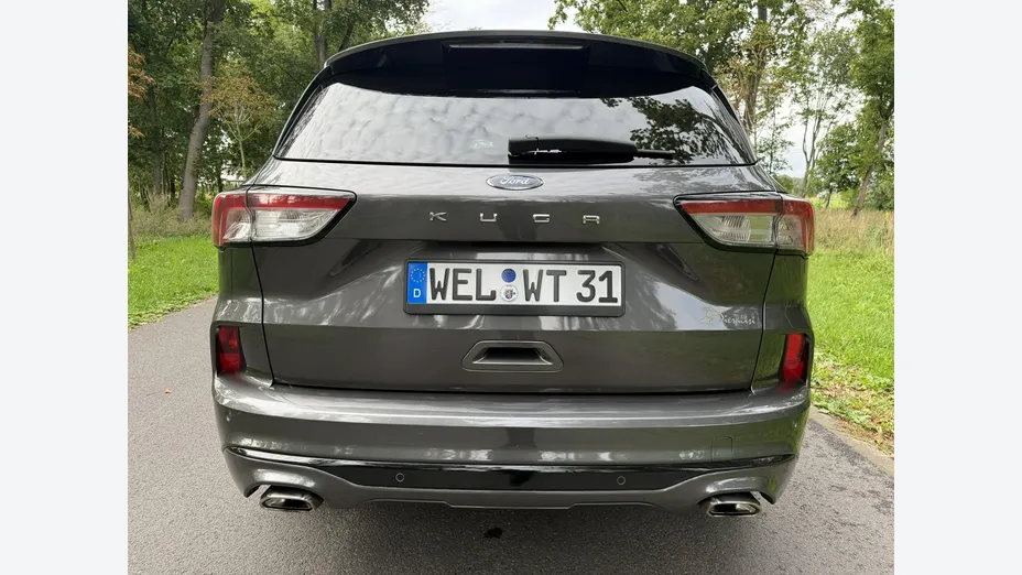 FORD Kuga -