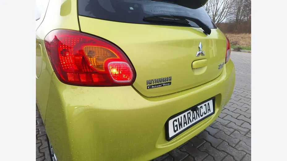 MITSUBISHI Space Star -