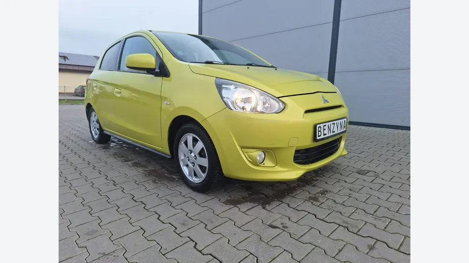MITSUBISHI Space Star -