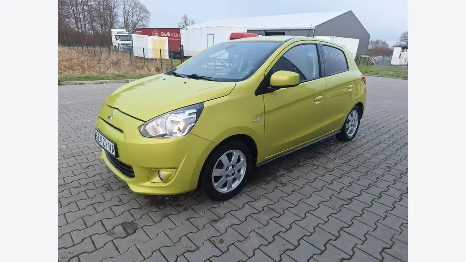 MITSUBISHI Space Star -