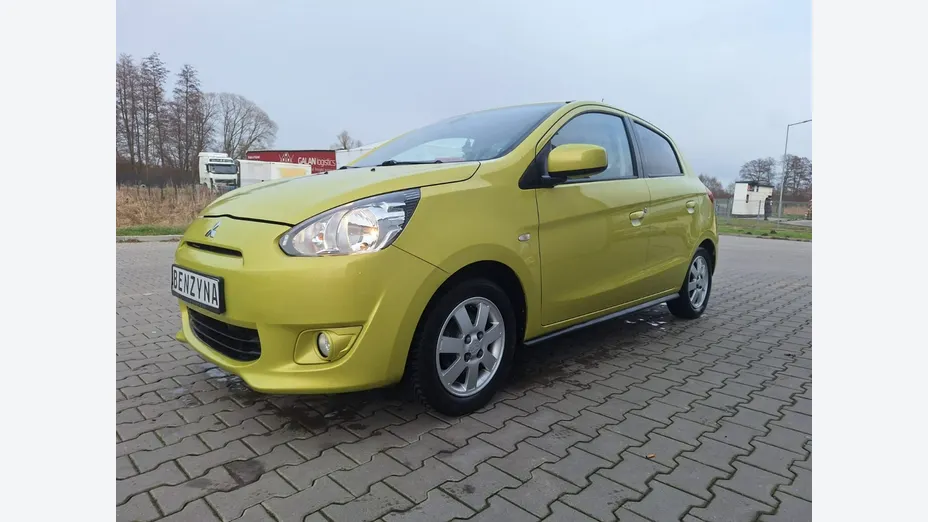 MITSUBISHI Space Star -