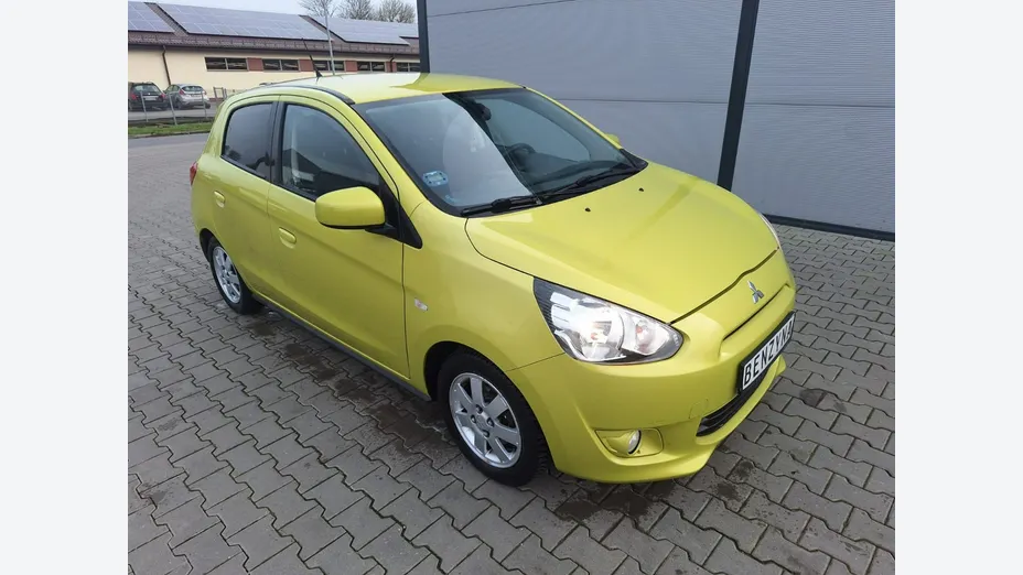 MITSUBISHI Space Star -