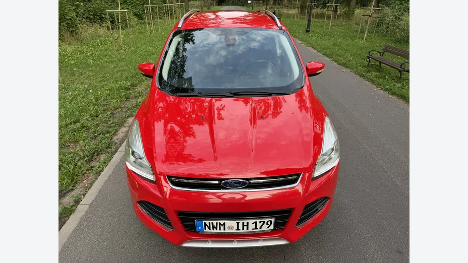 FORD Kuga -