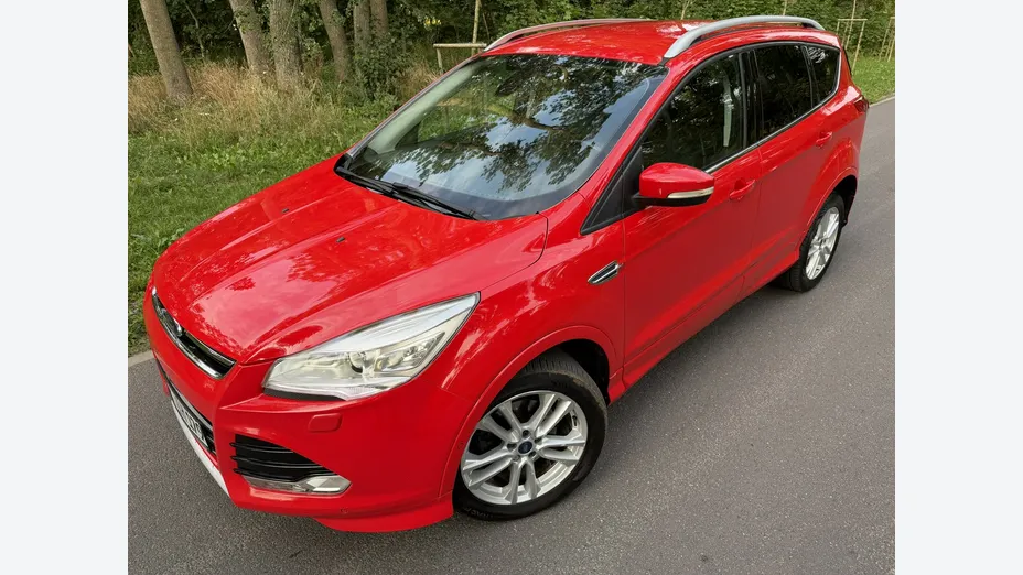 FORD Kuga -