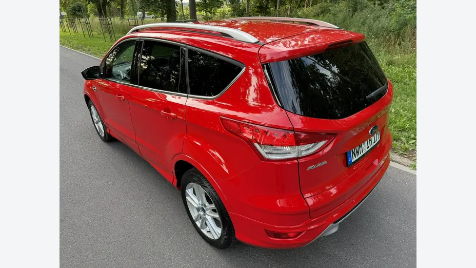 FORD Kuga -
