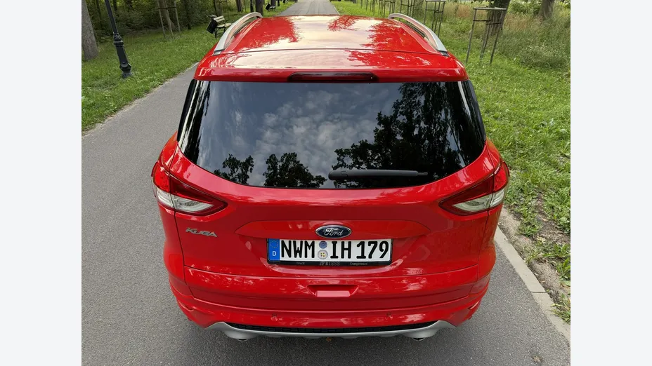 FORD Kuga -
