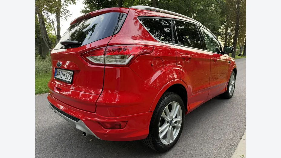 FORD Kuga -