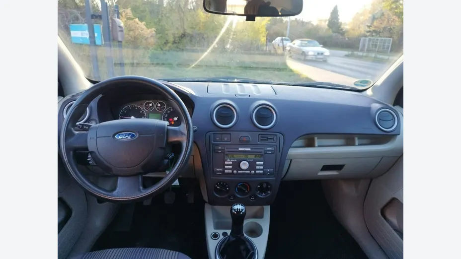 FORD Fusion -
