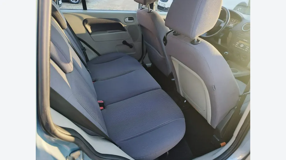 FORD Fusion -