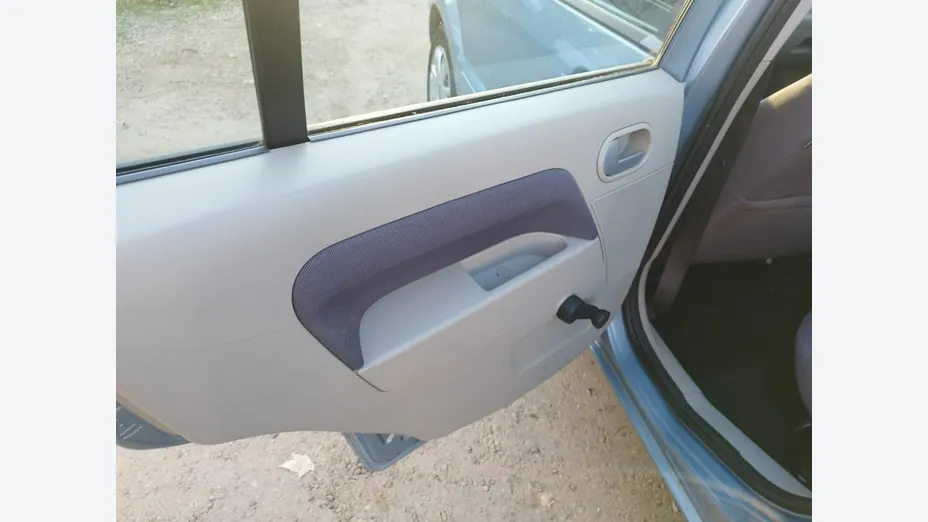FORD Fusion -