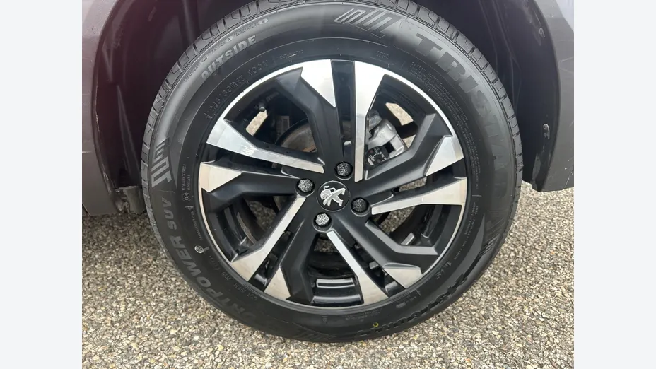 PEUGEOT 2008 -