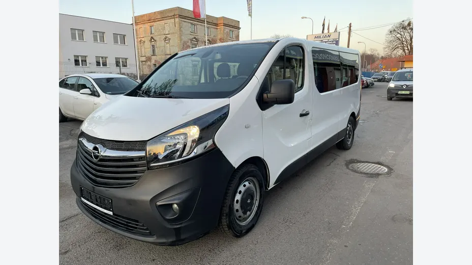 OPEL Vivaro -