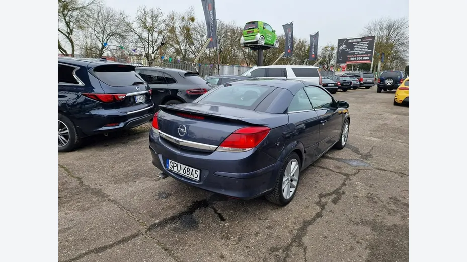 OPEL Astra -