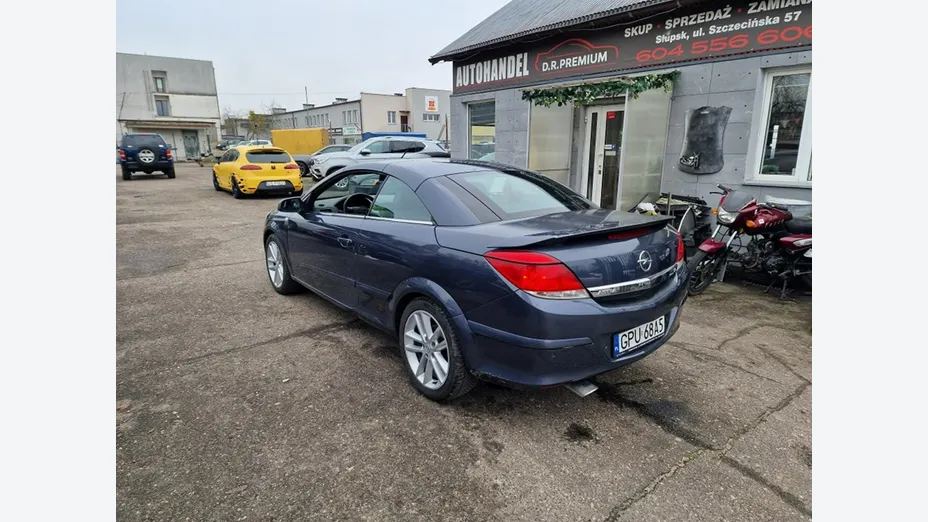 OPEL Astra -