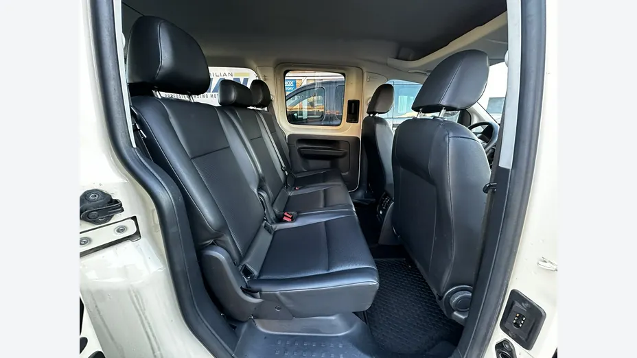 VOLKSWAGEN Caddy -