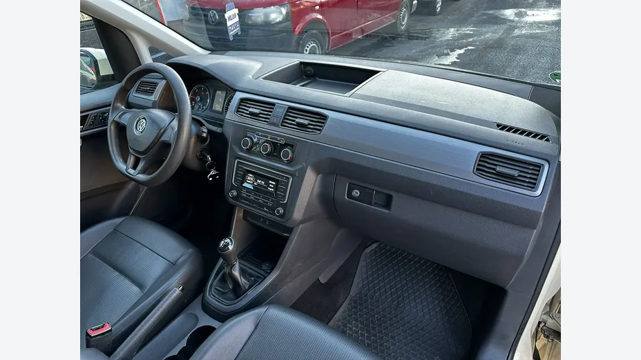 VOLKSWAGEN Caddy -