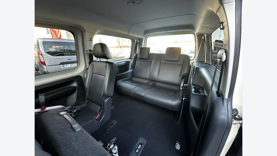 VOLKSWAGEN Caddy -