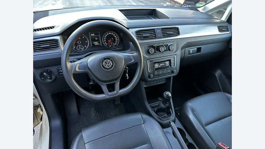 VOLKSWAGEN Caddy -