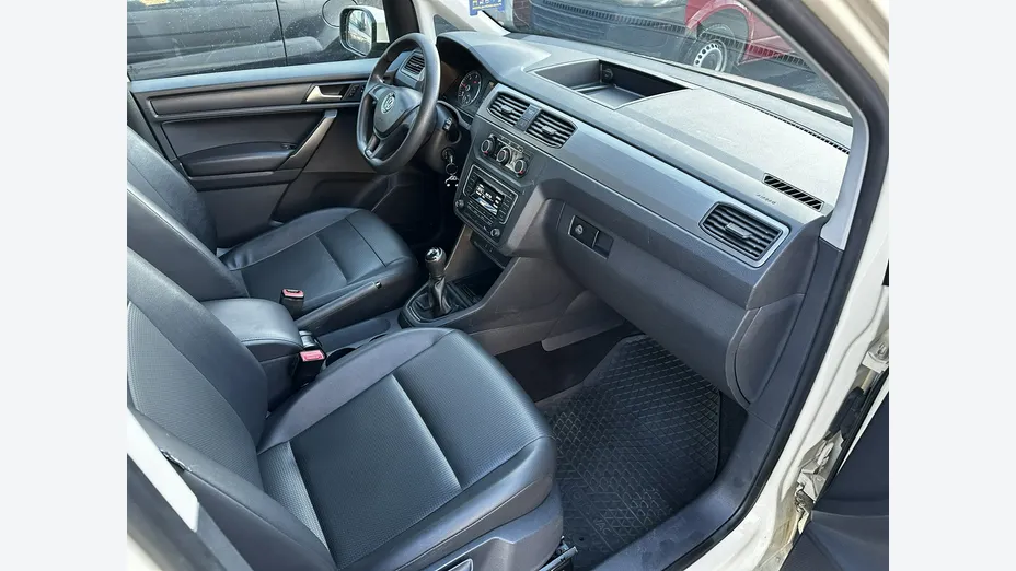 VOLKSWAGEN Caddy -