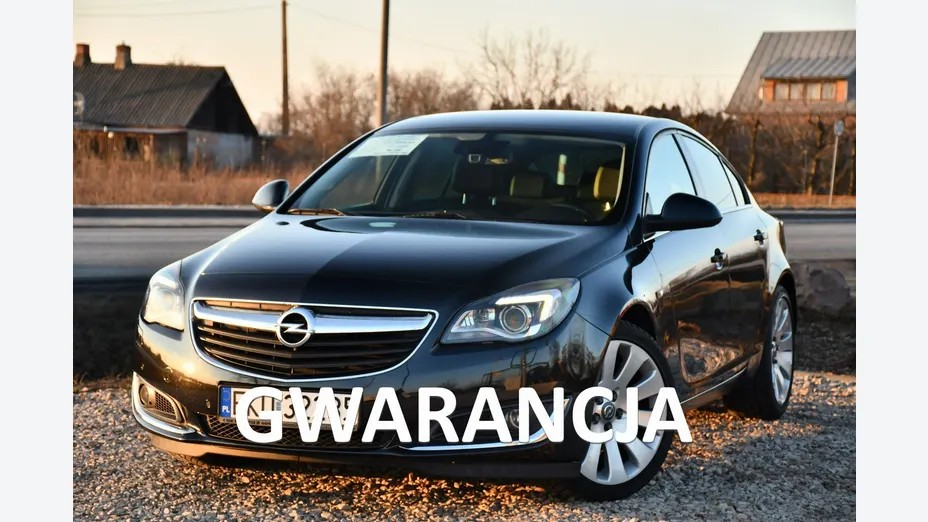 OPEL Insignia -