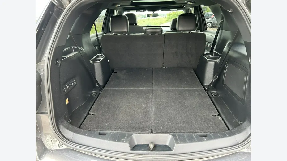 FORD Explorer -