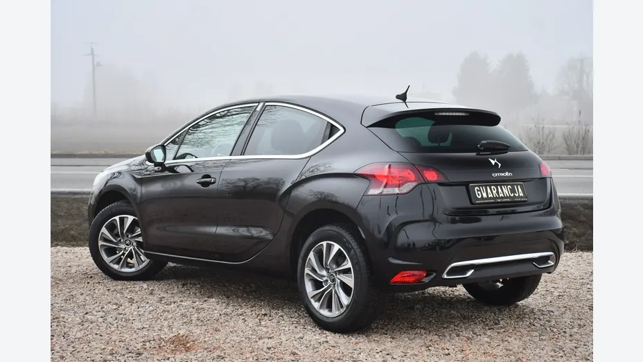 CITROEN DS4 -