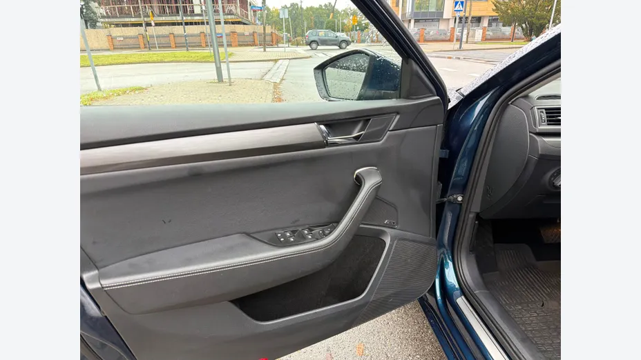SKODA Superb Superb 2.0 TSI Style DSG