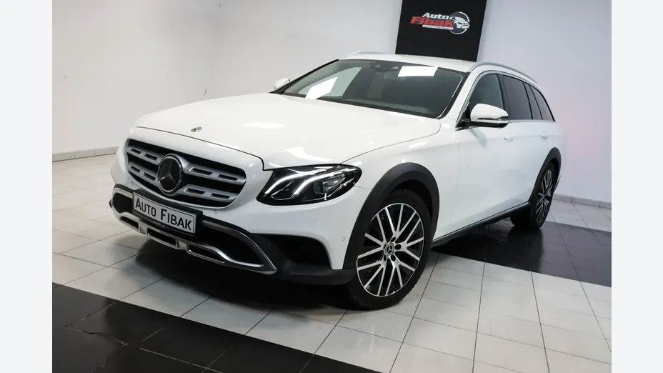 MERCEDES-BENZ E Klasa -