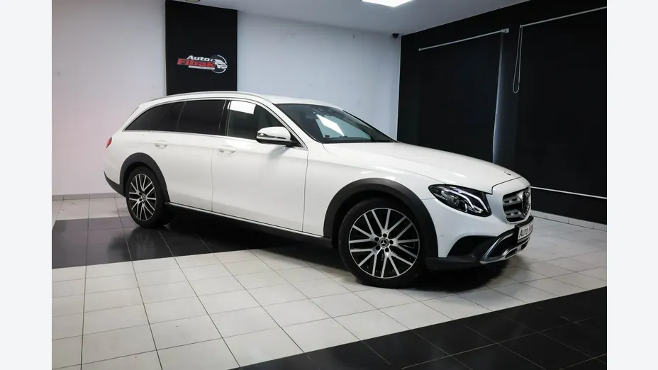 MERCEDES-BENZ E Klasa -