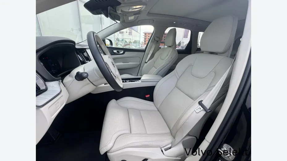 VOLVO XC60 XC60 B5 B AWD Ultimate Dark aut