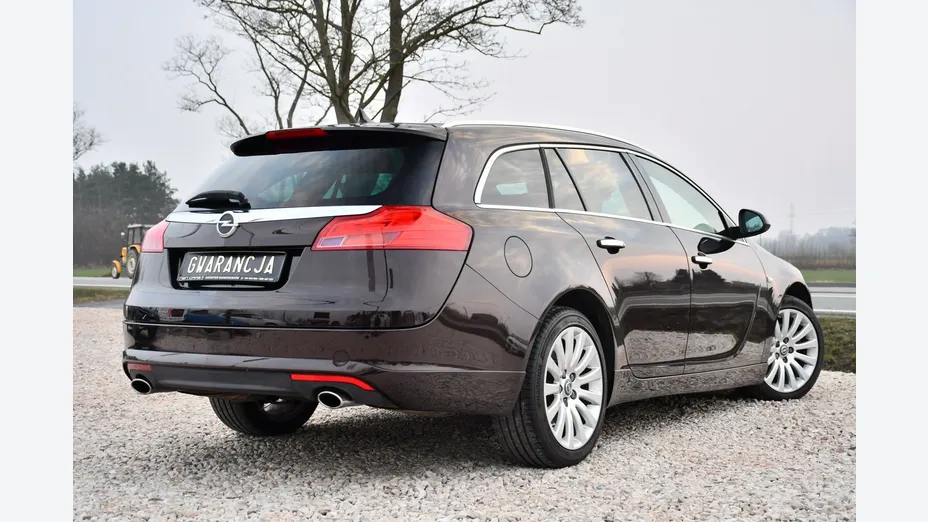 OPEL Insignia -