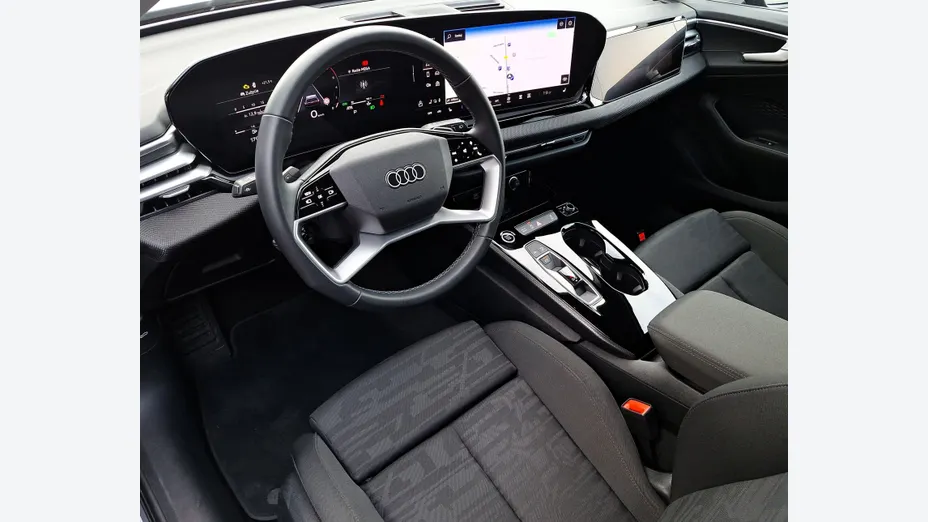 AUDI A5 A5 TFSI 110 kW S tronic