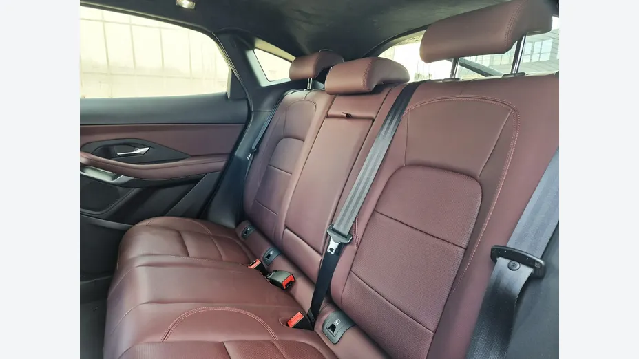 JAGUAR E-Pace -