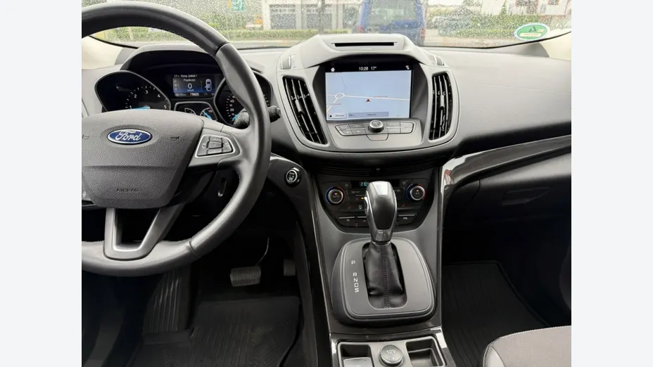 FORD Kuga -