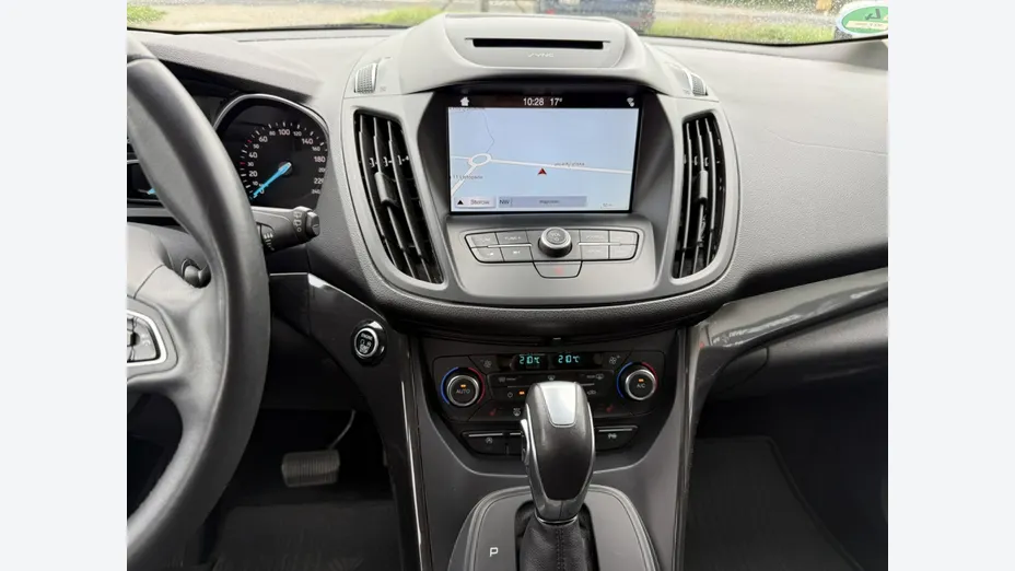 FORD Kuga -