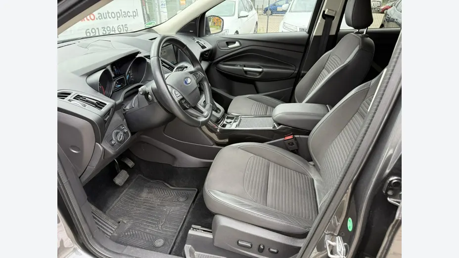 FORD Kuga -