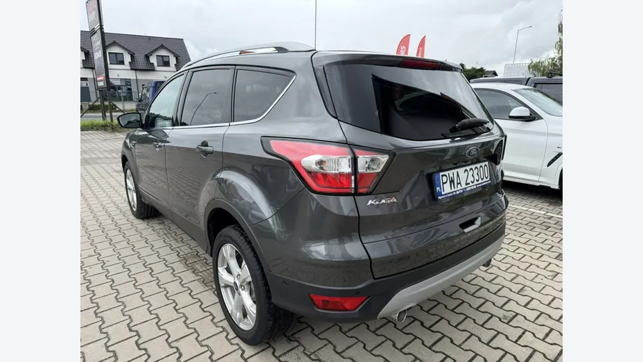 FORD Kuga -