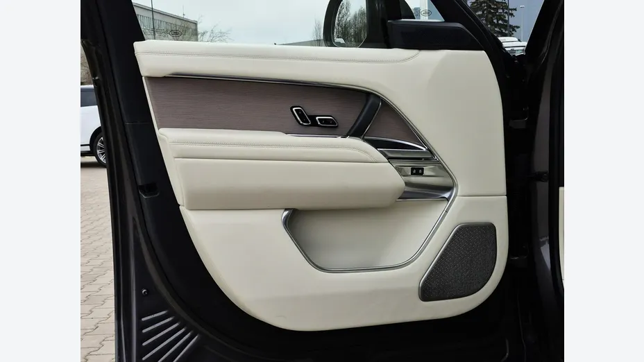 LAND ROVER Range Rover -