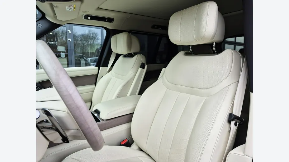 LAND ROVER Range Rover -