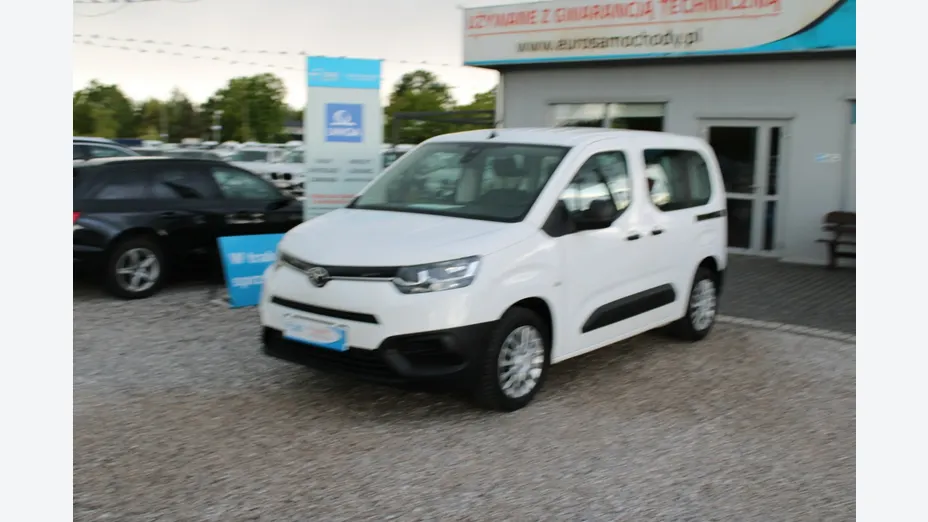 TOYOTA Proace City -
