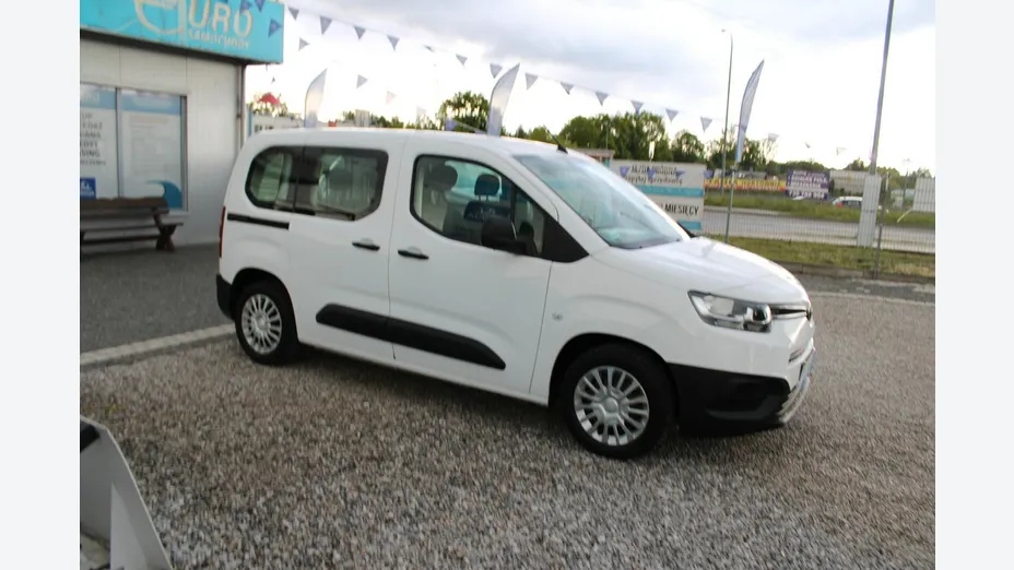 TOYOTA Proace City -