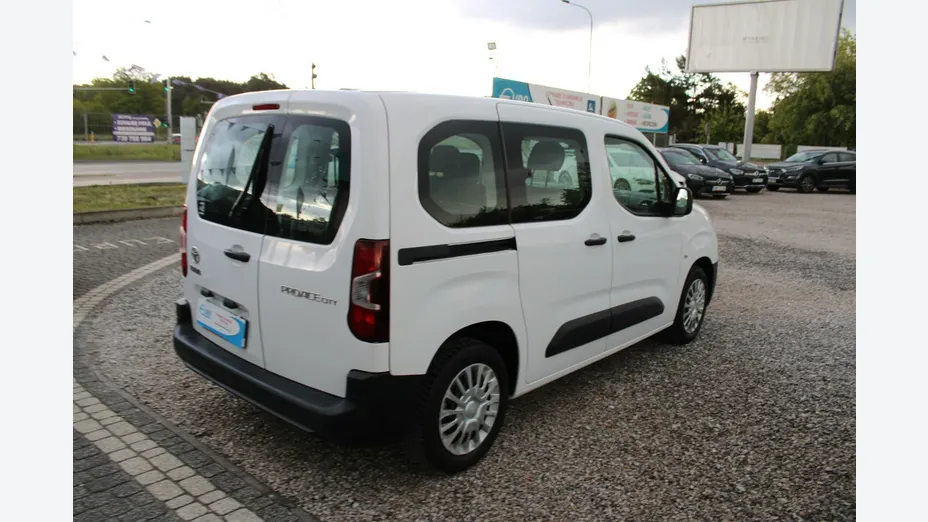 TOYOTA Proace City -