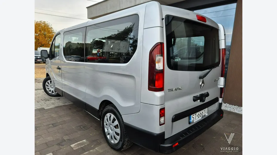 RENAULT Trafic -