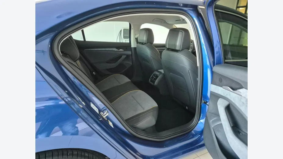 SKODA Superb Superb 1.5 TSI Plug-in Hybrid Edition 130 DSG